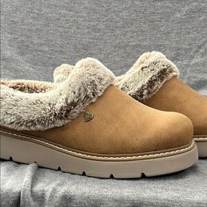 Skechers Faux Fur Lined Slippers